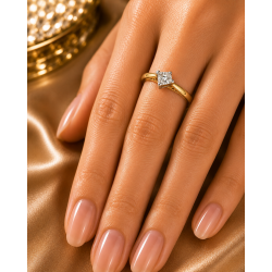 Pre Owned 18ct Princess Cut Diamond Solitaire Ring ZB724